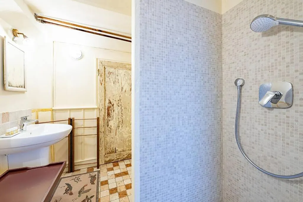 Apartmán Central And Cosy Pied-A-Terre W/ Free Parking Florencie